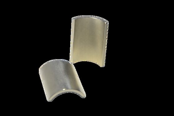 سعر جيد مغناطيسات القوس النيوديميوم تخصيص اتجاه المغناطيسية الانترنت