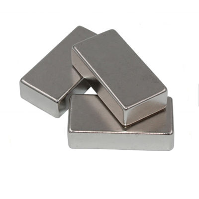 Strong N52 Alnico Bar Magnets , silver Alnico Permanent Magnets